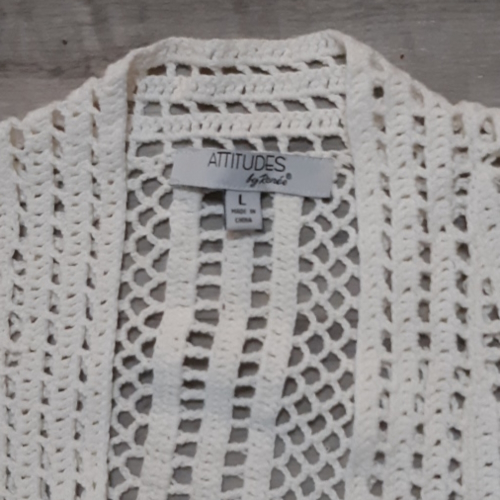 White Open front Knit Cardigan b32 ATTITUDE By RENEE short Sleeve Knit Knot Sz L